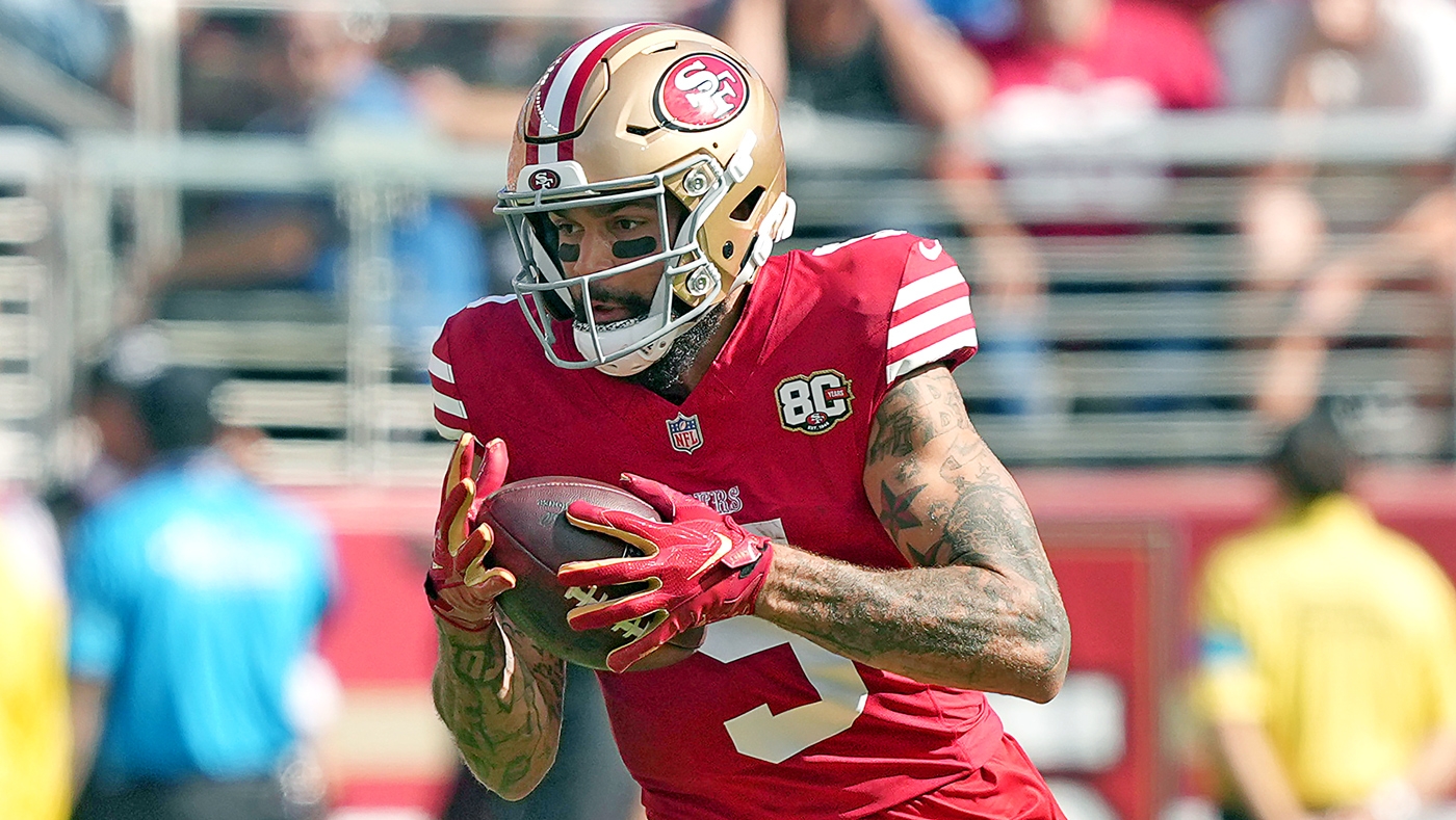 49ers' Mike Evans battles through rib injury in gritty win over Broncos ...