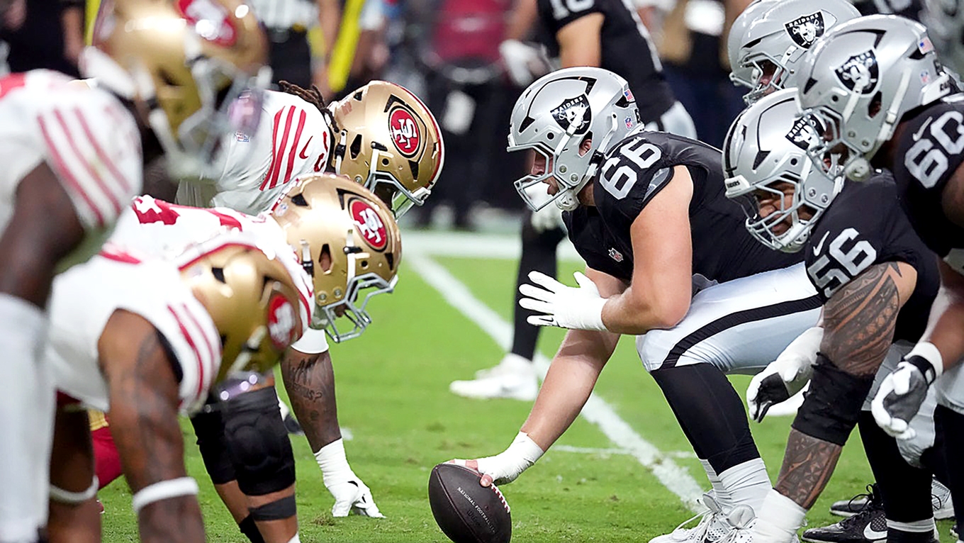 49ers vs. Raiders PFF grades: Best and worst from the game, plus snap counts